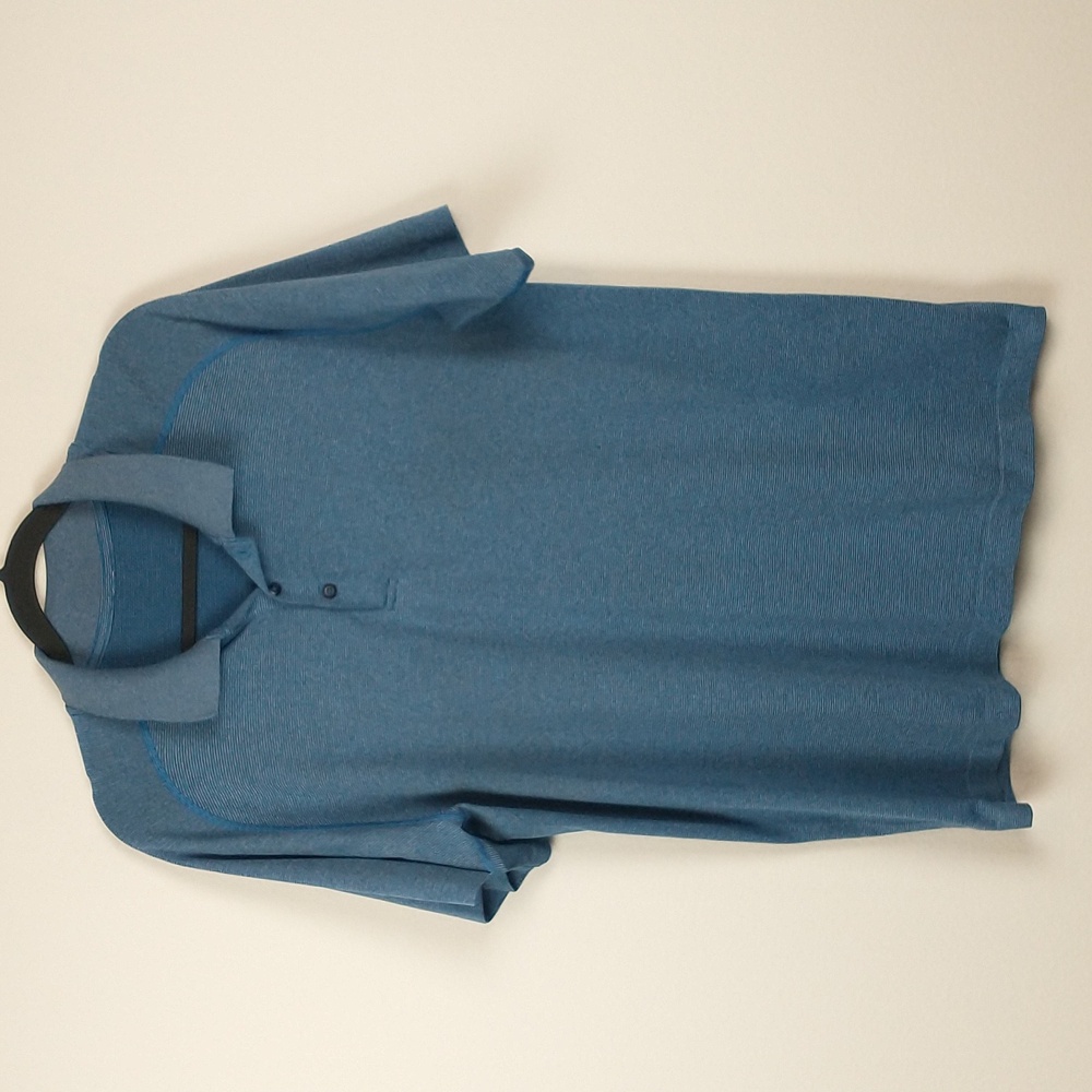 Lululemon Metal Vent Tech Polo Shirt Mens XL Blue Striped